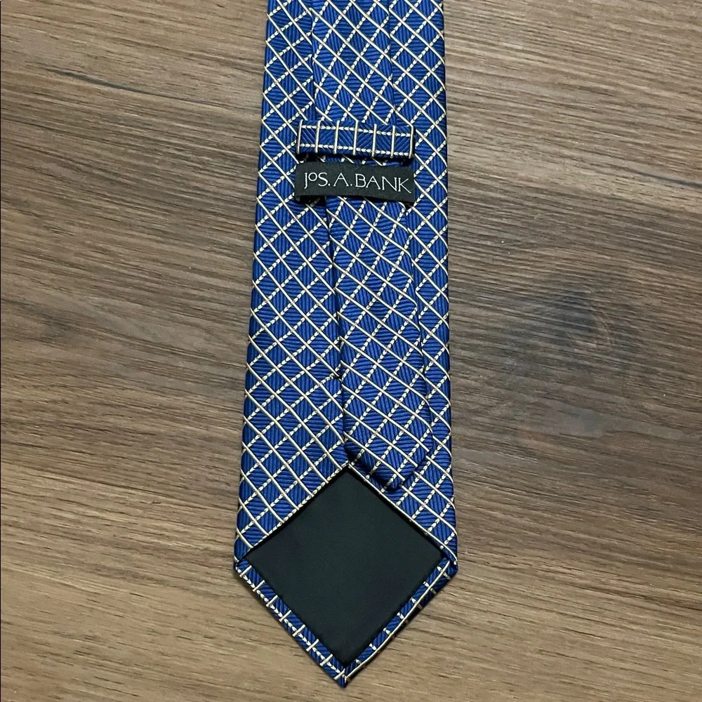 Jos. A. Bank Navy and Gold Geometric Tie